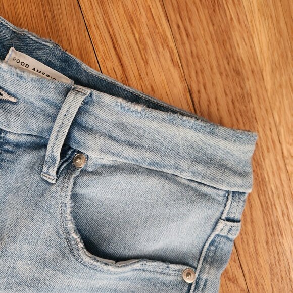 Good American Good Curve Straight Light Compression Jeans, Size 8/29, Light Blue - Picture 12 of 14